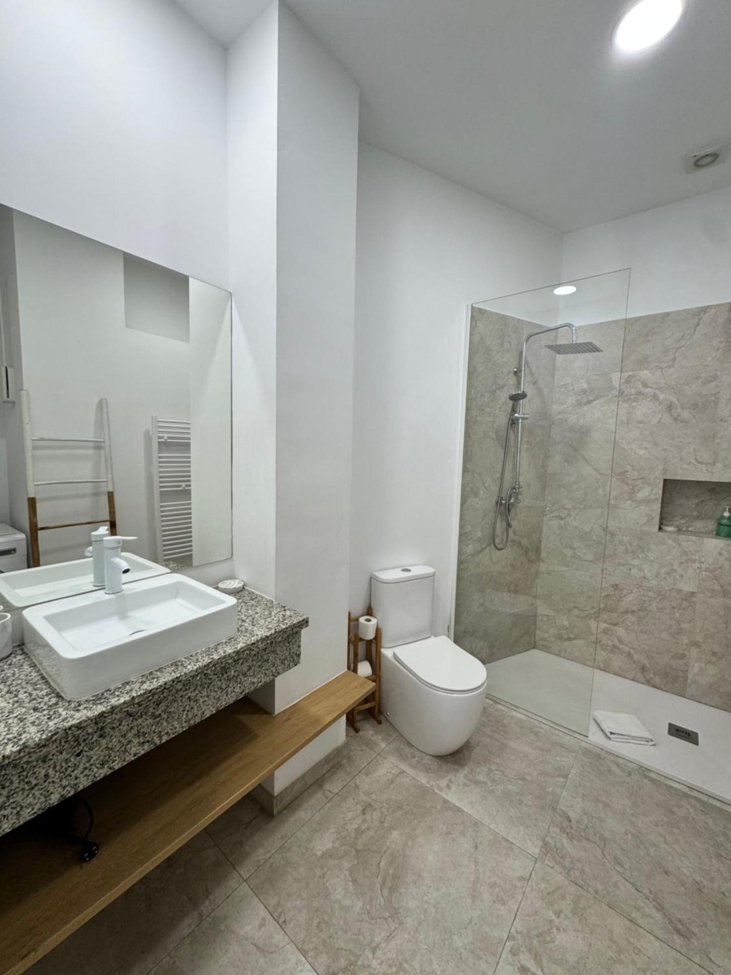 Apartment Artbel En Numancia *